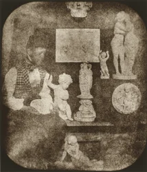 Bayard and the Statuettes
